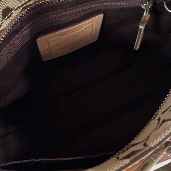 Coach Hampton Shoulder Bag - Picture 11 of 12
